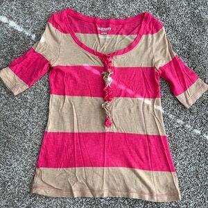 Old Navy Striped Ruffle Quarter Sleeve Henley